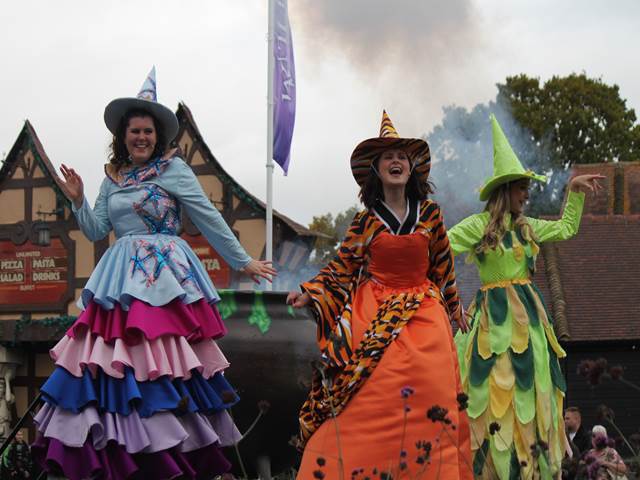 Witches Of Adventure Point - Howl'O'ween 2022