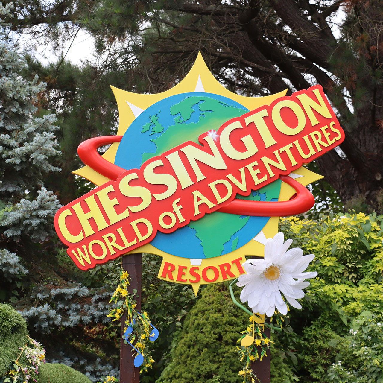 Chessington Clears Up At Awards