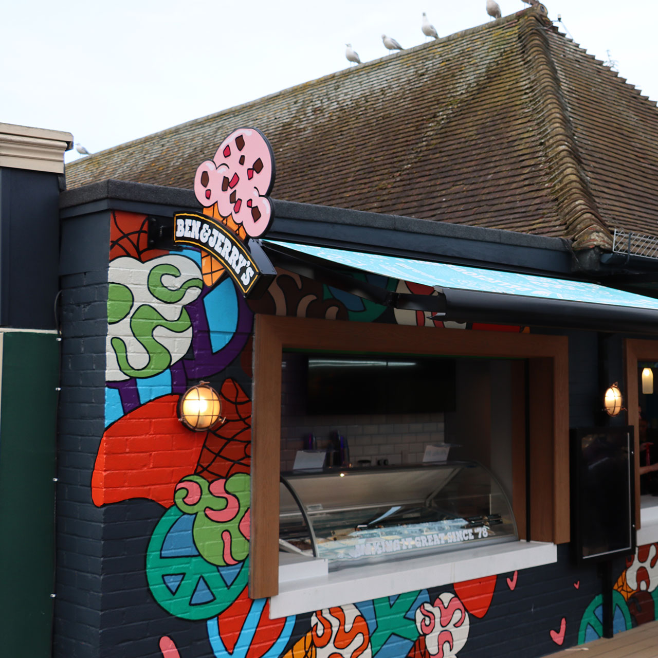 Ben & Jerry's Scoop Shop • Adventure Point • Chessington Buzz